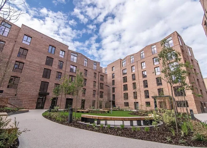 Entire 2 Bed - No. 44 - The Cosy Collection Ltd Apartment