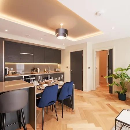 Apartment Entire 2 Bed - No. 44 - The Cosy Collection Ltd *